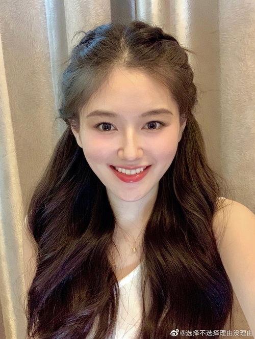 吃瓜网红最近视频在哪看,吃瓜网红最新视频观看攻略 第1张 吃瓜网红最近视频在哪看,吃瓜网红最新视频观看攻略 第1张